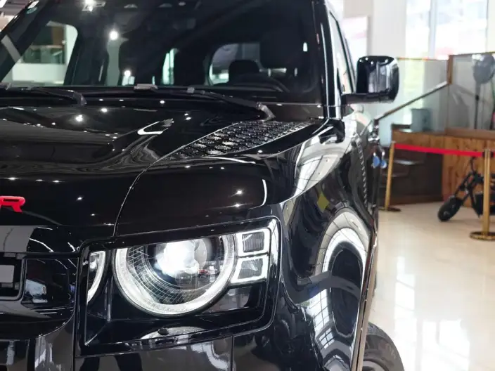 Land Rover Defender 2023 Model Facelift 110 5.0T V8 – фото 7