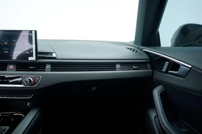 Audi A4 L 2024 Model 40 TFSI Luxury Dynamic Model – фото 7