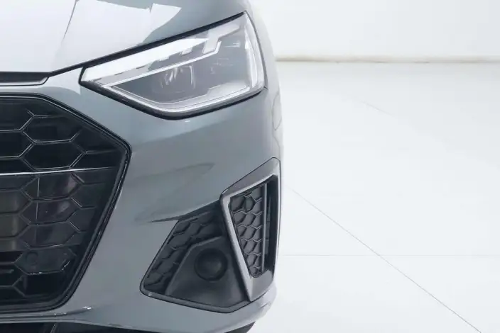 Audi A4 L 2024 Model 40 TFSI Luxury Dynamic Model – фото 9
