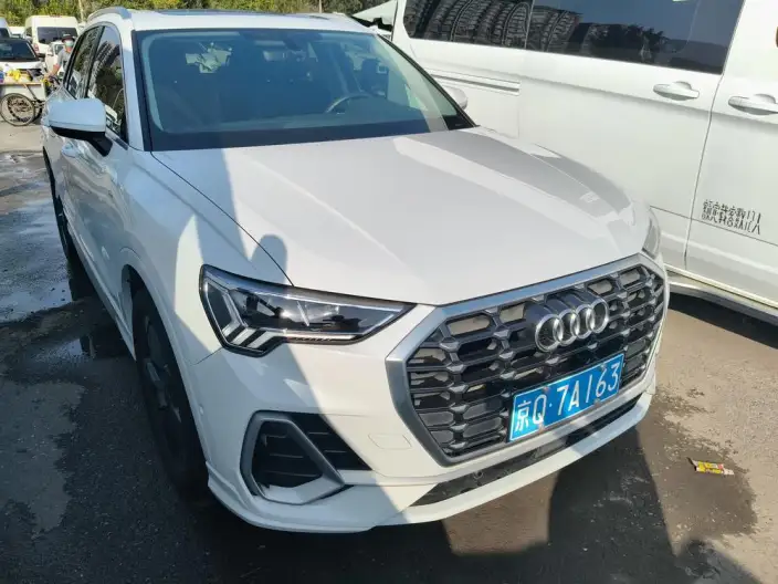 AUDI Q3 2022 Model 35 TFSI Fashion Dynamic Model – фото 3