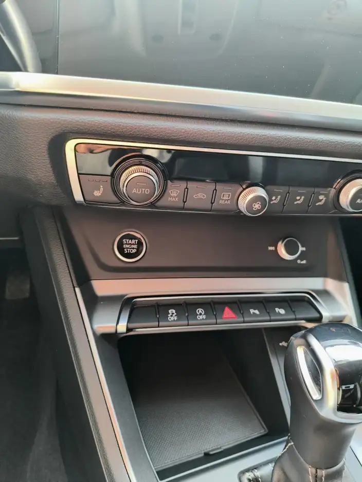 AUDI Q3 2022 Model 35 TFSI Fashion Dynamic Model – фото 9