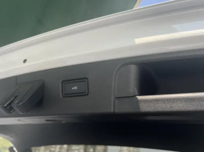 Volkswagen Tayron 2020 Model 380TSI Luxury Zhilian Edition Pro 4WD – фото 8