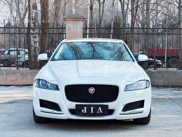 Jaguar XFL Модель 2020 года 2.0T P200 2WD Elite Edition – фото 2