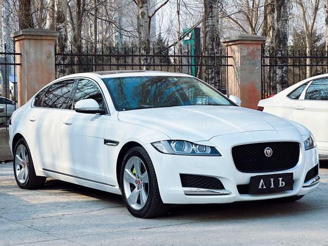 Jaguar XFL Модель 2020 года 2.0T P200 2WD Elite Edition – фото 5