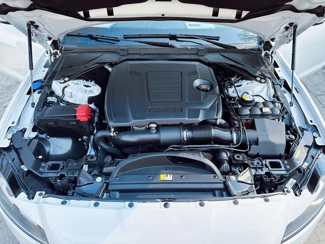 Jaguar XFL Модель 2020 года 2.0T P200 2WD Elite Edition – фото 12