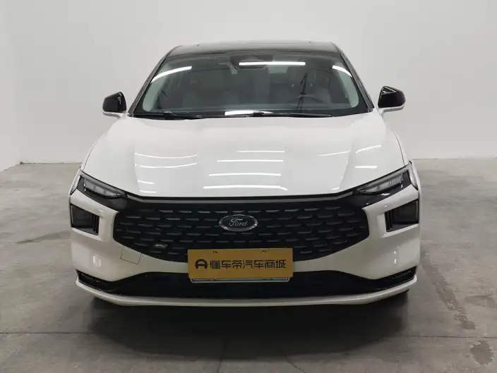 Ford Mondeo 2022 Model Facelift EcoBoost 245 Luxury Model – фото 2