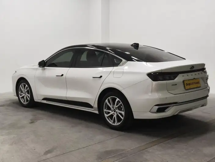 Ford Mondeo 2022 Model Facelift EcoBoost 245 Luxury Model – фото 5