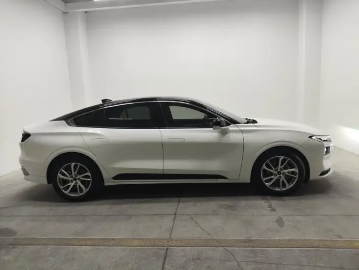 Ford Mondeo 2022 Model Facelift EcoBoost 245 Luxury Model – фото 8