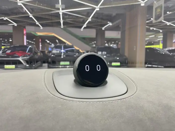 NIO ET7 2024 Model 75kWh Executive Signature Edition – фото 8