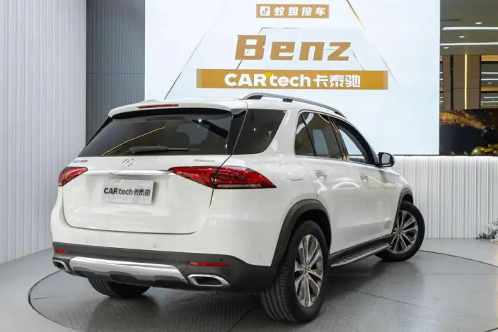 Mercedes-Benz GLE Imported 2022 Model GLE 350 4MATIC Fashion Model – фото 6