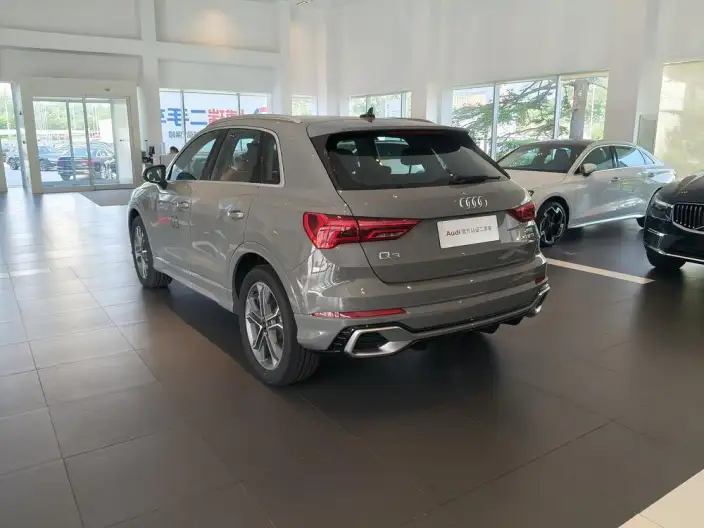 AUDI Q3 2024 Model 40 TFSI Fashion Dynamic Model – фото 5