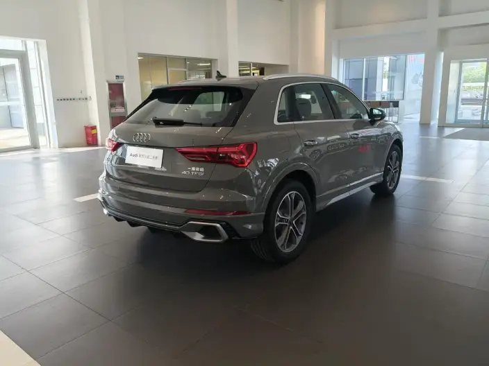 AUDI Q3 2024 Model 40 TFSI Fashion Dynamic Model – фото 7