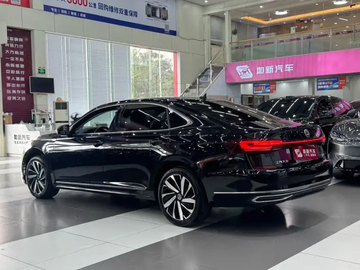 Volkswagen Passat 2023 Model Facelift 330TSI Elite Edition