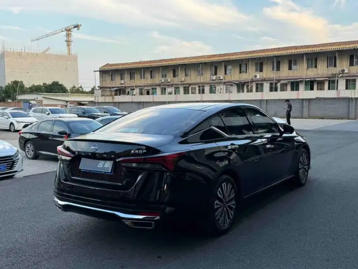 Nissan Teana 2022 Model 2.0L XL-Upr Premium Edition – фото 6