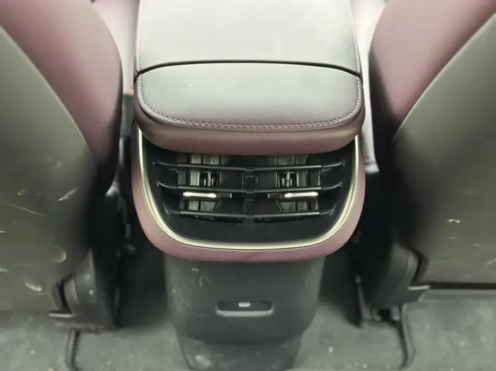 NIO ET5 2025 Model 75kWh – фото 7
