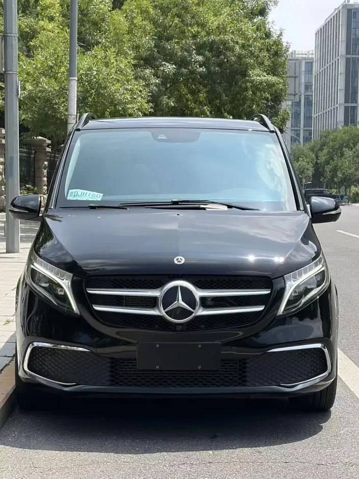 Mercedes-Benz V-Class 2022 Model V 260 Premium Edition