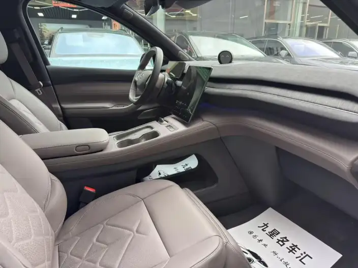 NIO ES7 2022 Model 100kWh First Edition Edition – фото 9