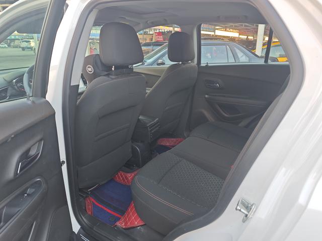 Chevrolet Trax 2017 1.4T Automatic FWD Comfort – фото 5