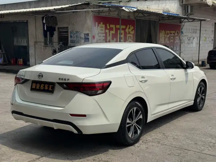 Nissan Sylphy 2022 Model 1.6L XL CVT Yuexiang Edition – фото 6