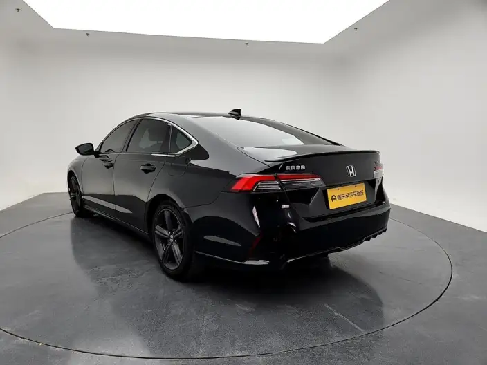 Honda INSPIRE 2023 Model 260TURBO Exquisite Edition – фото 5