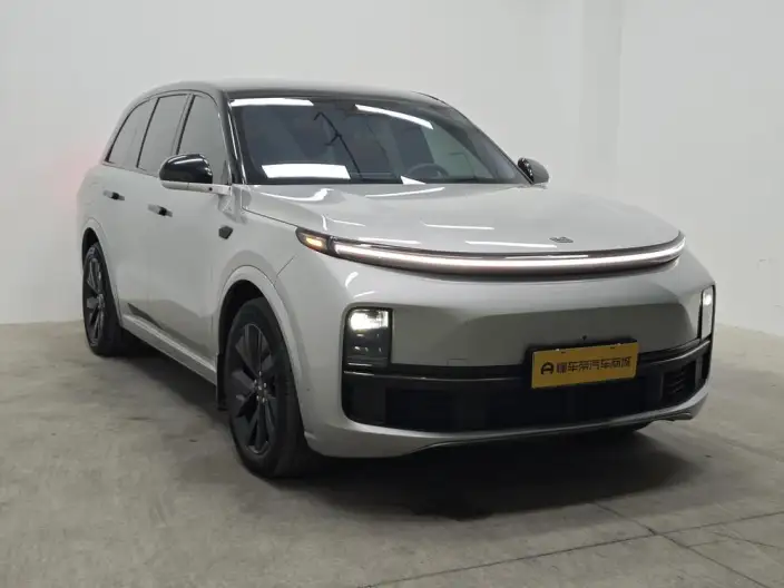 Li Auto L8 2023 Model Pro Edition