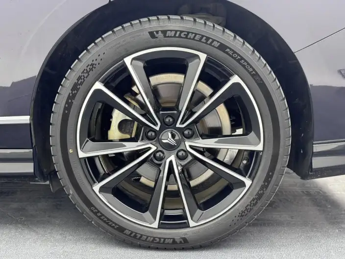 VOYAH Pursuit PHEV 2024 Model Ultra-long Endurance 4WD Ultimate Edition – фото 9