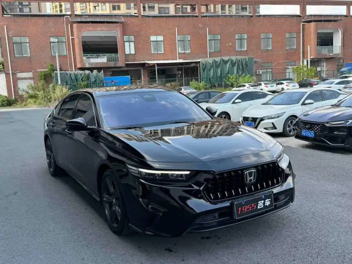 Honda INSPIRE 2023 Model 260TURBO Exquisite Edition – фото 3
