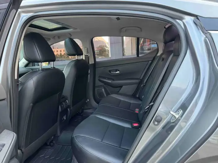 Nissan Sylphy 2023 Model 1.6L CVT Yuexiang Edition – фото 9