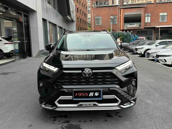 Toyota RAV4 2023 Model 2.0L CVT 2WD Fashion PLUS Edition