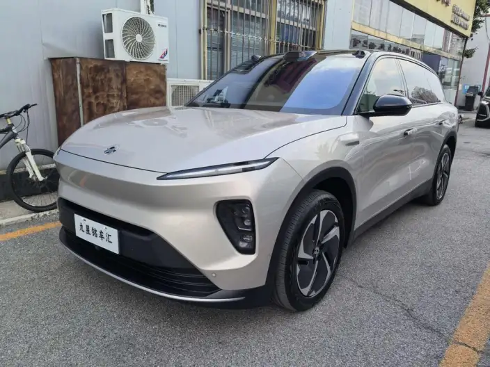 NIO ES8 2023 Model 75kWh Executive Edition