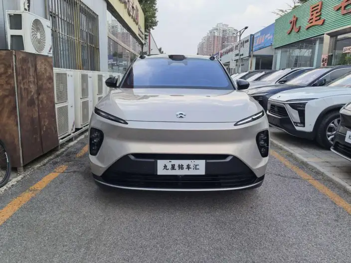 NIO ES8 2023 Model 75kWh Executive Edition