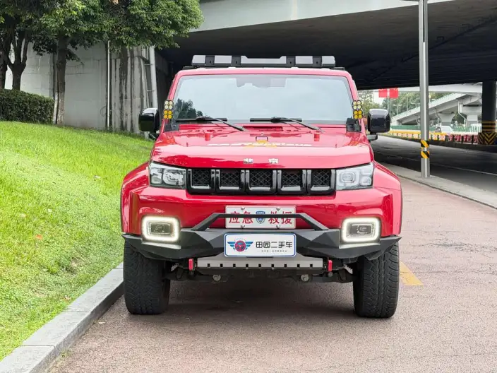 BAIC BJ40 2023 Model 2.0T Automatic 4WD City Hunter Edition Warrior Model