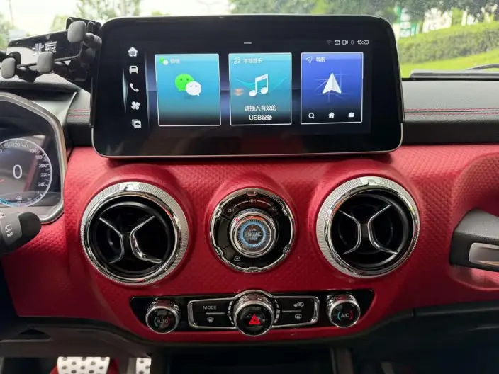 BAIC BJ40 2023 Model 2.0T Automatic 4WD City Hunter Edition Warrior Model – фото 9