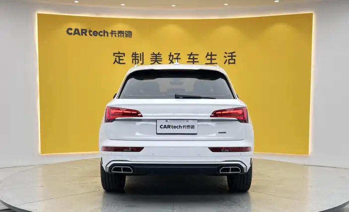Audi Q5L 2022 Model 40T Luxury Dynamic Model – фото 5