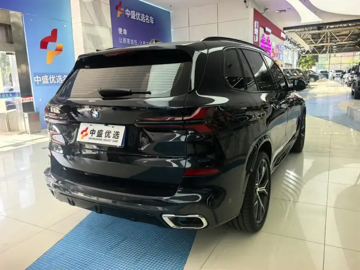 BMW X5 2026 Model xDrive30Li Exclusive Model M Sports Night Set