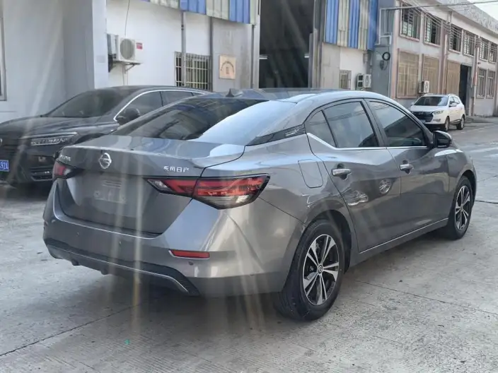 Nissan Sylphy 2022 Model 1.6L XL CVT Yuexiang Edition – фото 6