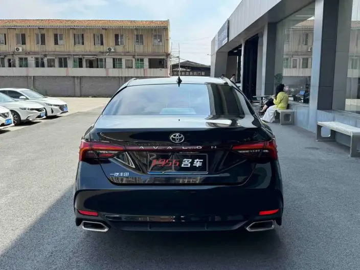 Toyota Avalon 2023 Model 2.0L CVT Deluxe Edition – фото 5