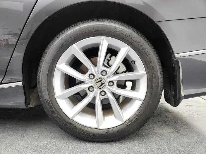 Honda Accord 2022 Model 260TURBO Deluxe Edition – фото 9
