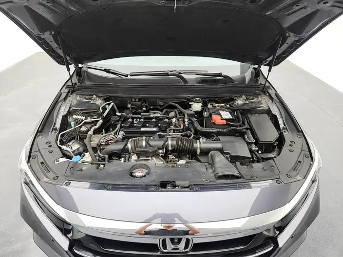 Honda Accord 2022 Model 260TURBO Deluxe Edition – фото 10