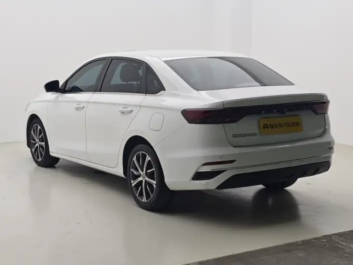 Geely Emgrand 2022 Model No. 4 Gen 1.5L CVT Noble Model – фото 5