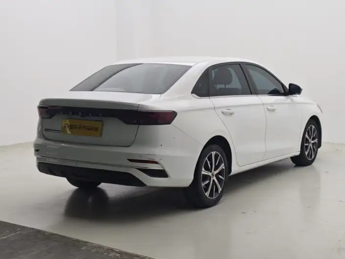 Geely Emgrand 2022 Model No. 4 Gen 1.5L CVT Noble Model – фото 7