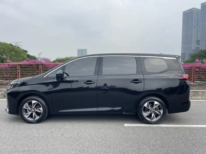 GAC Trumpchi M6 2023 Model PRO 270T WDCT Exclusive Edition