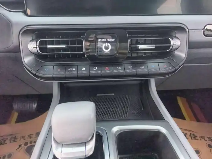 BAIC BJ40 Extended Range 2025 Model Advanced version – фото 8