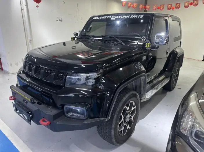 BAIC BJ40 2024 Model 2.0T Automatic 4WD Tribute to the 2020 Honor Edition