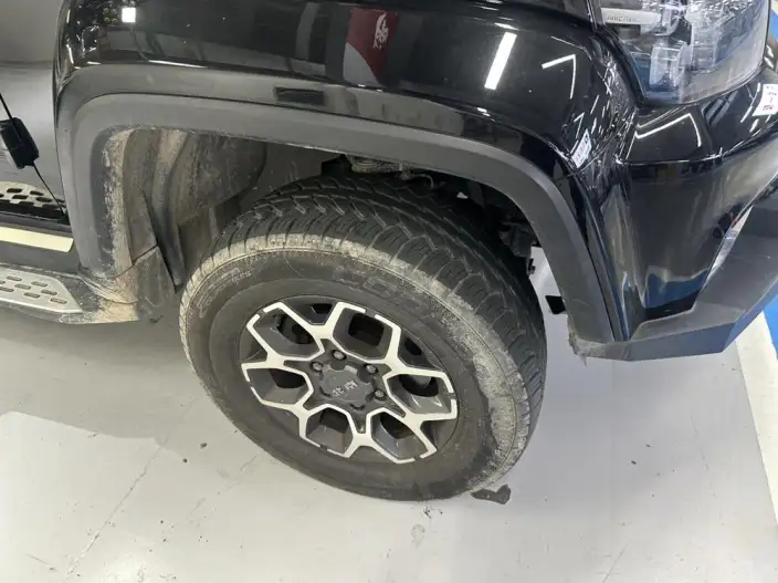 BAIC BJ40 2024 Model 2.0T Automatic 4WD Tribute to the 2020 Honor Edition – фото 7