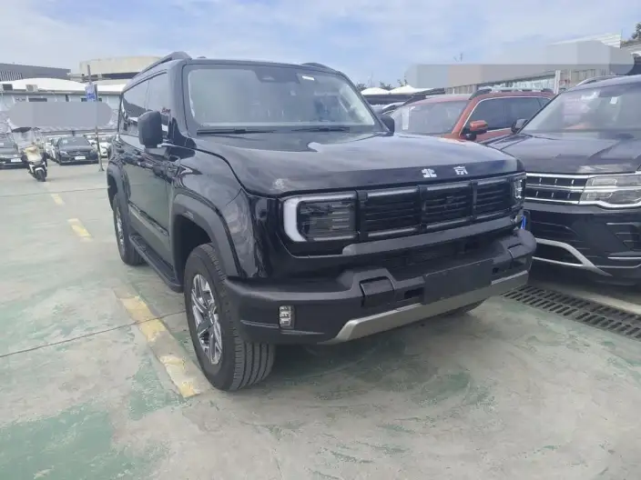 BAIC BJ40 2026 Model 2.0T Automatic Petrol Advanced version – фото 3