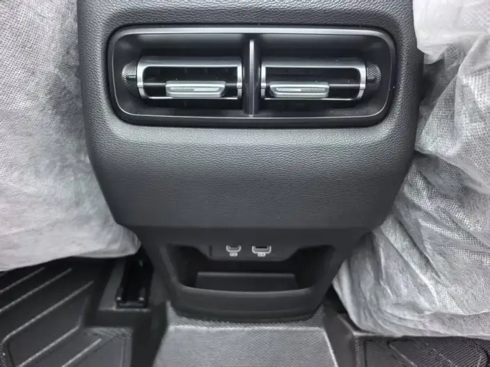 BAIC BJ40 Extended Range 2026 Model Long Battery Life Pro 201 Max – фото 8
