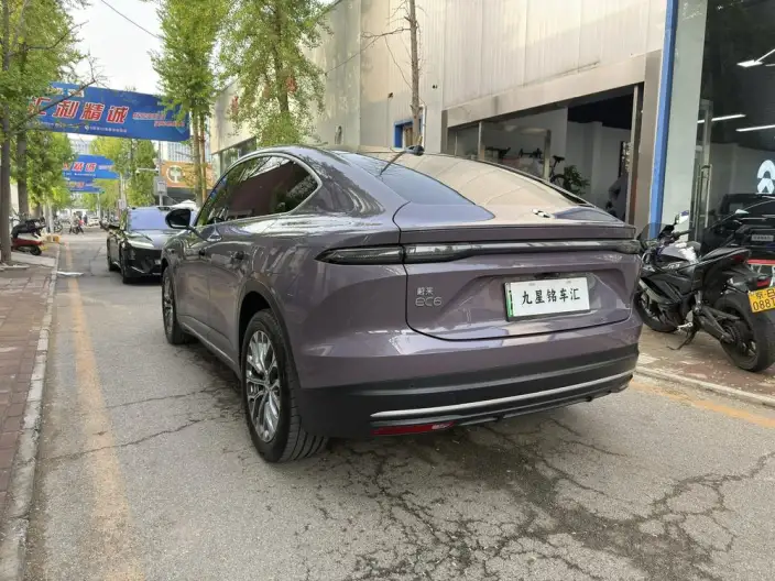 NIO EC6 2023 Model 75kWh – фото 5