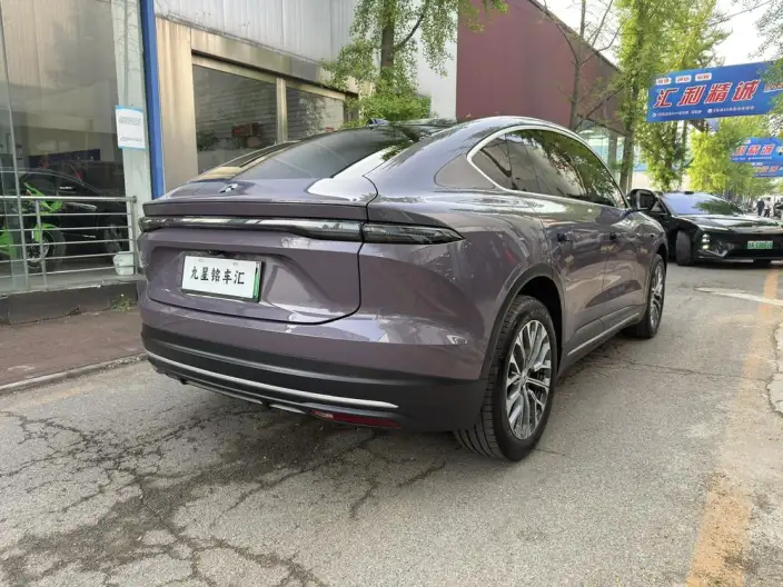 NIO EC6 2023 Model 75kWh – фото 7