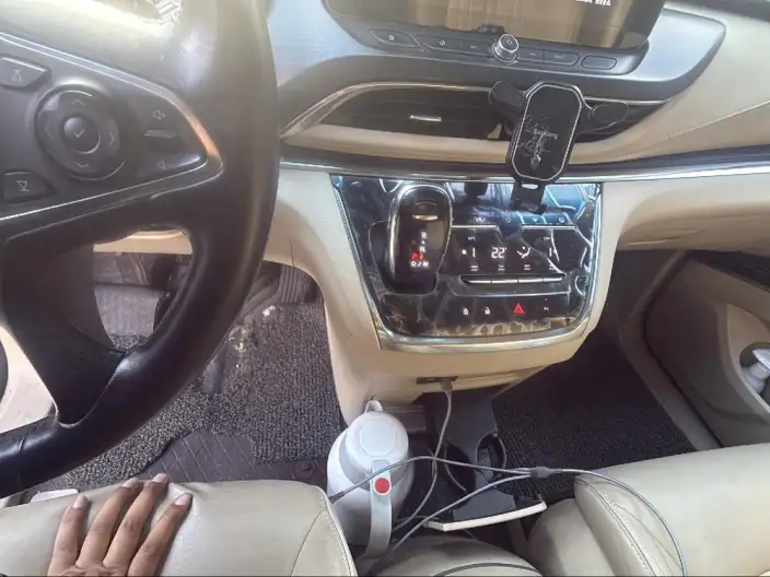 Buick GL8 2023 Model Business class 2.0T Luxury Model – фото 9